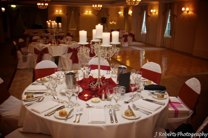 Red themed ballroom - party photography 
